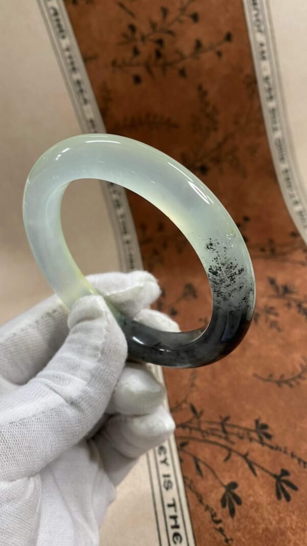 수옥 그라데이션 수묵 옥팔찌 58.3mm | 폭 10.8mm 통뱅글