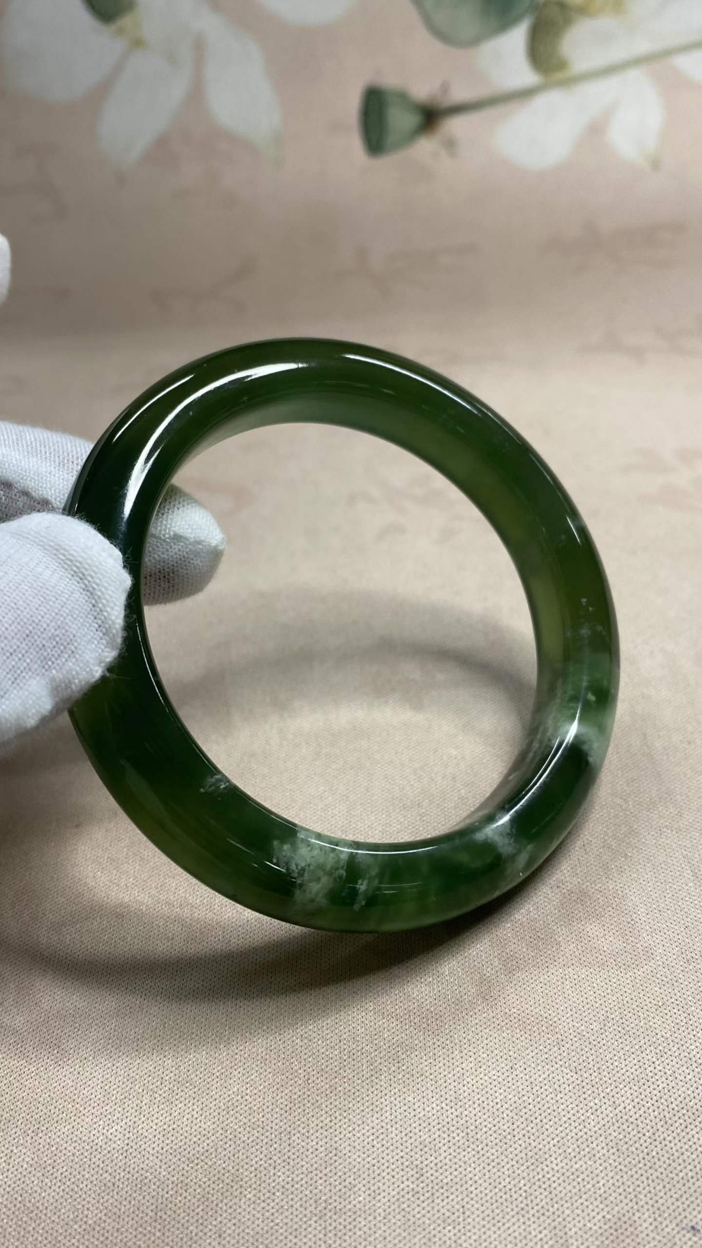 수옥 풀 그린 옥팔찌 57.3mm | 폭 11.9mm 통뱅글