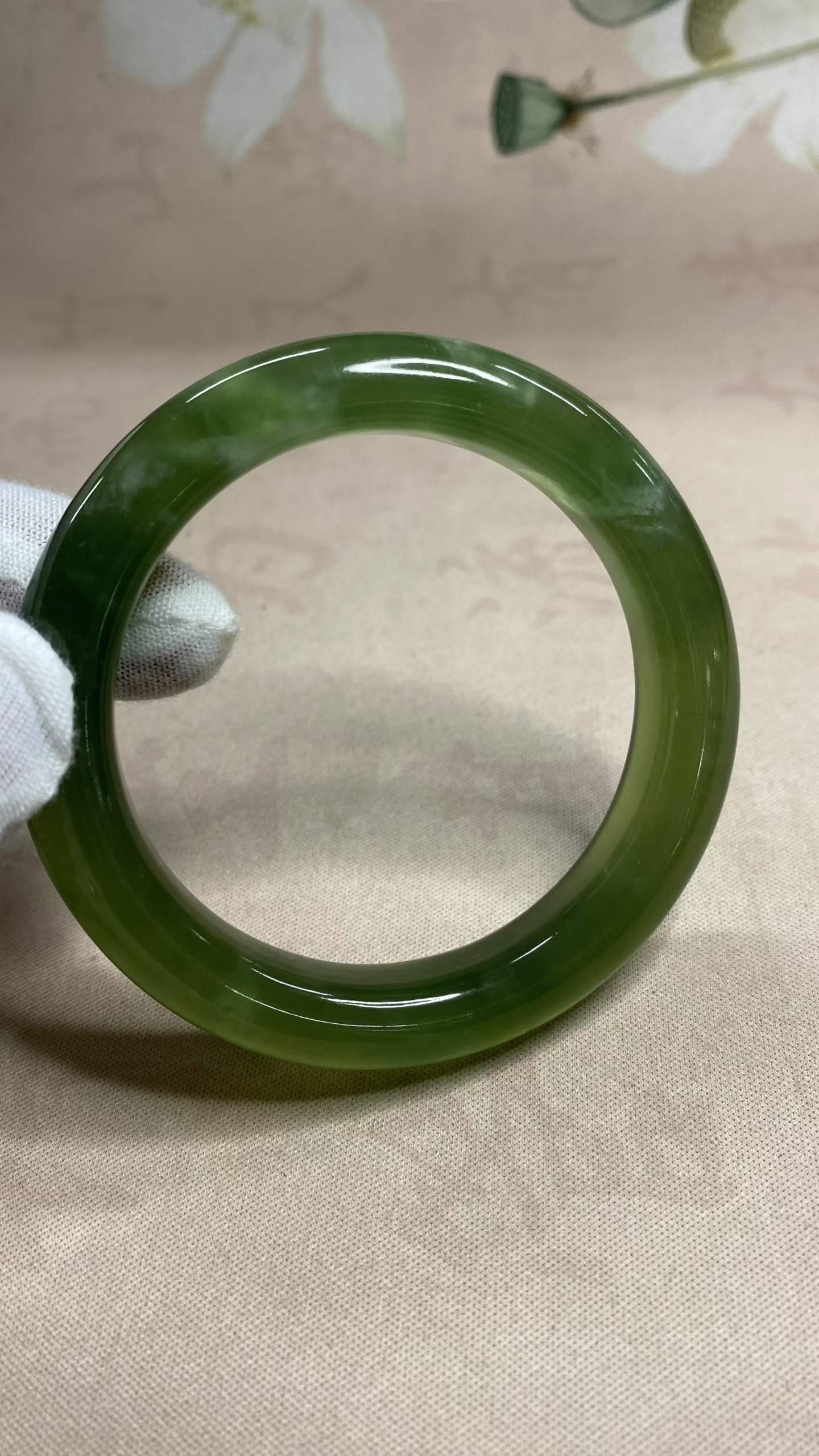 수옥 풀 그린 옥팔찌 56.3mm | 폭 12.3mm 통뱅글 - 이미지 5