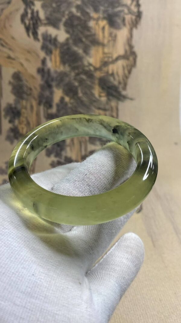 수옥 춘채 산수화 옥팔찌 51.8mm | 폭 12.2mm 통뱅글