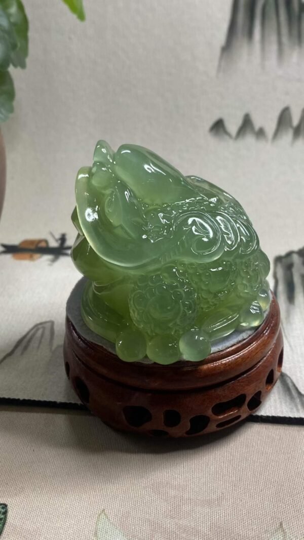 수옥 조각 소품 · 차탁 장식 67×65×48mm