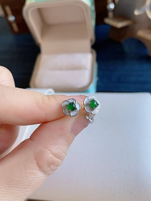 925 실버 비취 스터드 귀걸이 · 원석 4mm