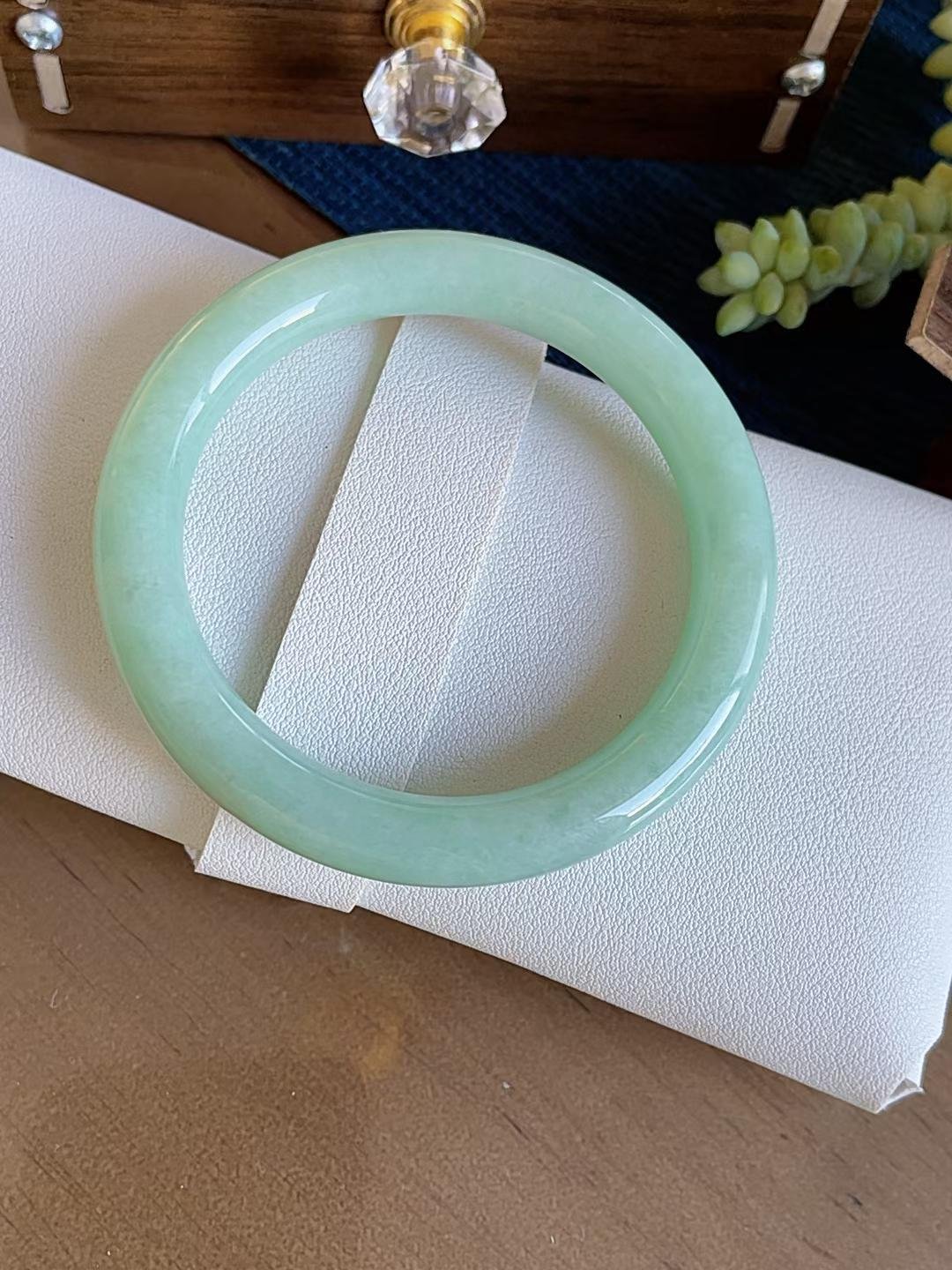 비취 옥팔찌 58.8mm · 고운 결과 맑은 광택 - 이미지 2