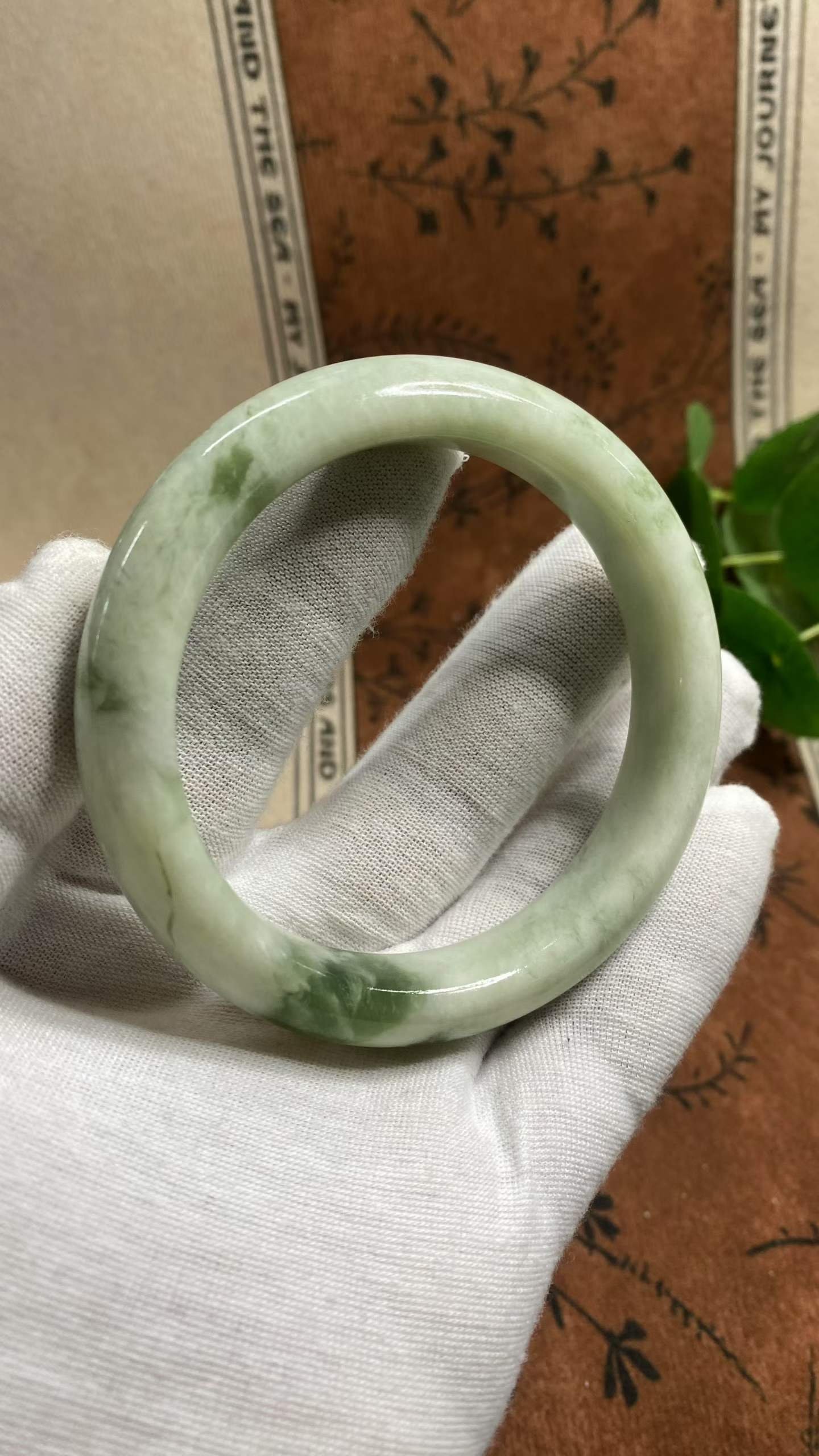수옥 노유취 옥팔찌 61.2mm | 폭 14.1mm 통뱅글 - 이미지 4