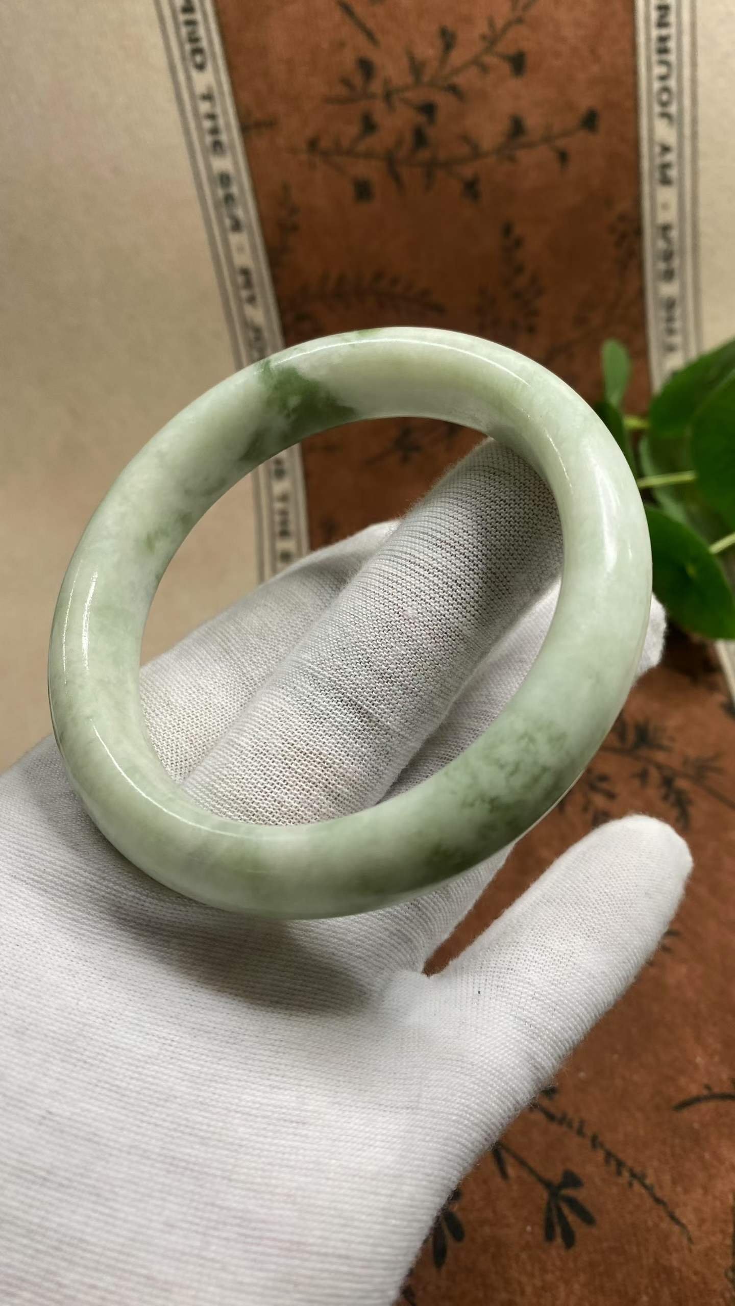 수옥 노유취 옥팔찌 61.2mm | 폭 14.1mm 통뱅글 - 이미지 5