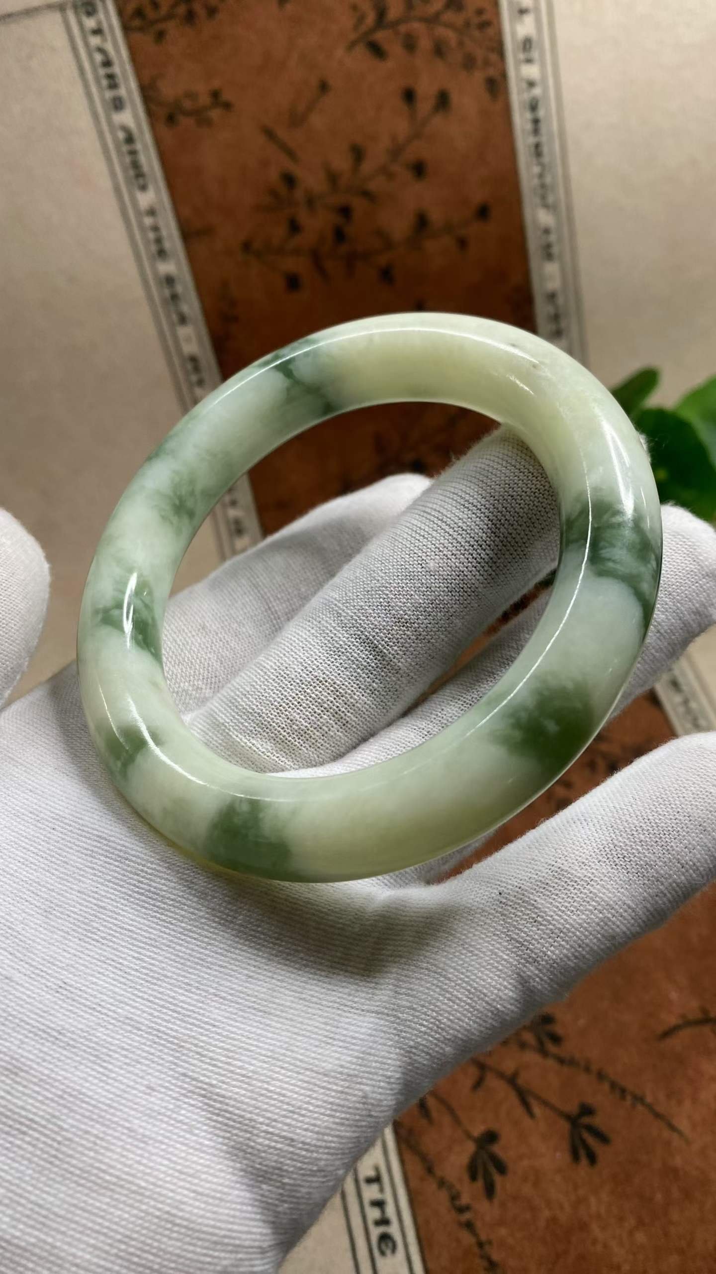 수옥 노유취 옥팔찌 60.8mm | 폭 11.5mm 통뱅글 - 이미지 3